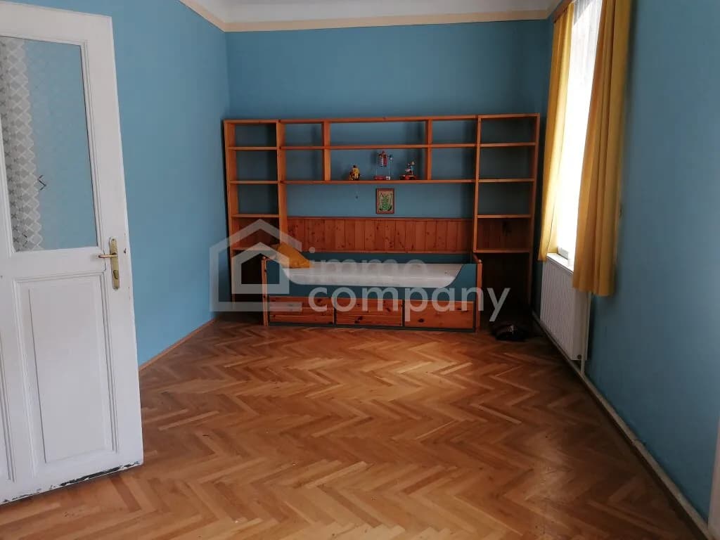 Haus kaufen in Neunkirchen – 750 m², € 550.000 – Bild 5 von 8