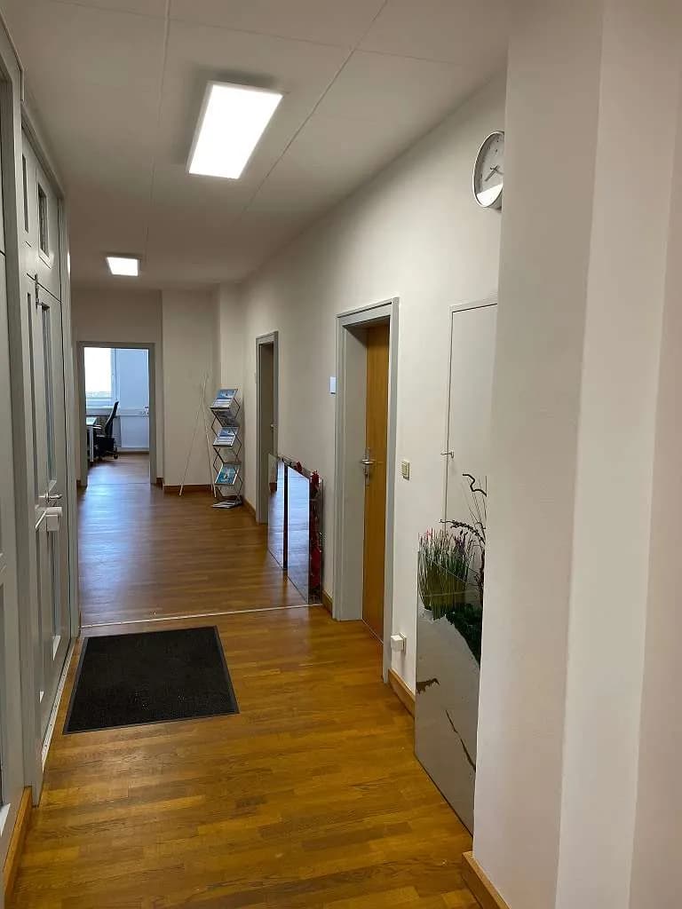 1-Zimmer-Gewerbeimmobilie mieten in Wien – 23 m², € 160 – Bild 2 von 12