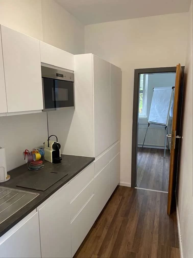 1-Zimmer-Gewerbeimmobilie mieten in Wien – 23 m², € 160 – Bild 8 von 12