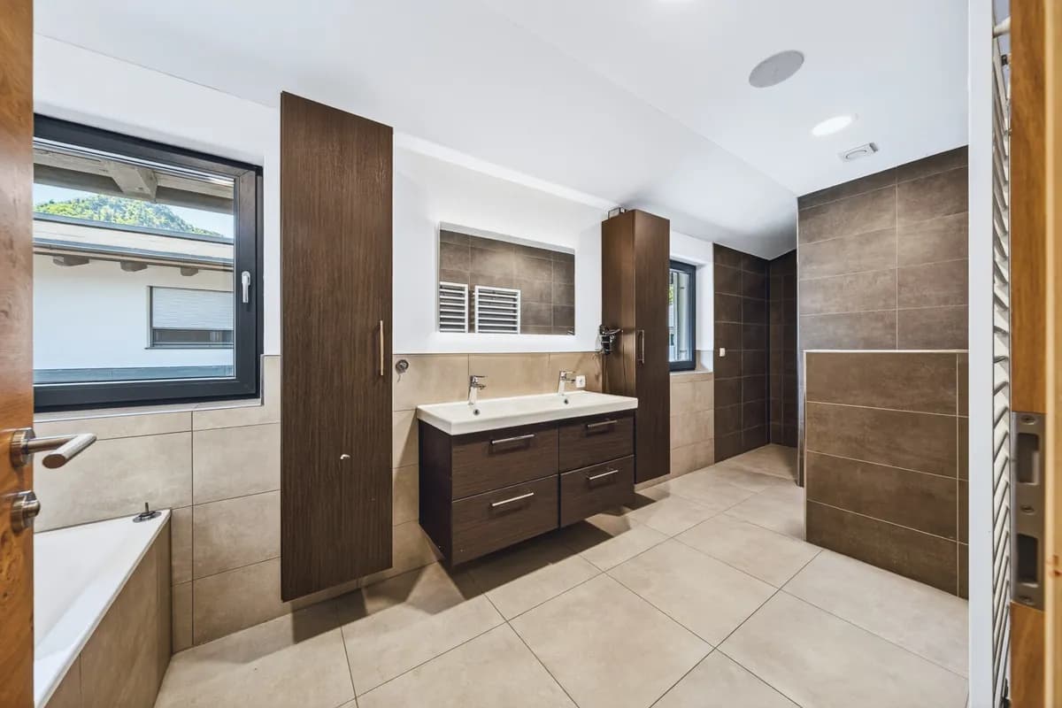 5-Zimmer-Haus kaufen in Kitzbühel – 153 m², € 954.000 – Bild 9 von 25