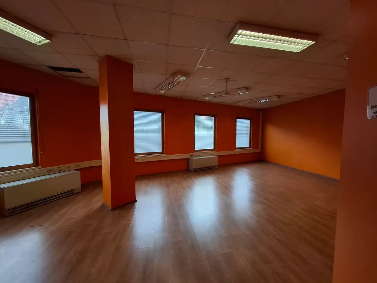 Gewerbeimmobilie mieten in Deutschlandsberg – 155 m², € 9 – Bild 5 von 10