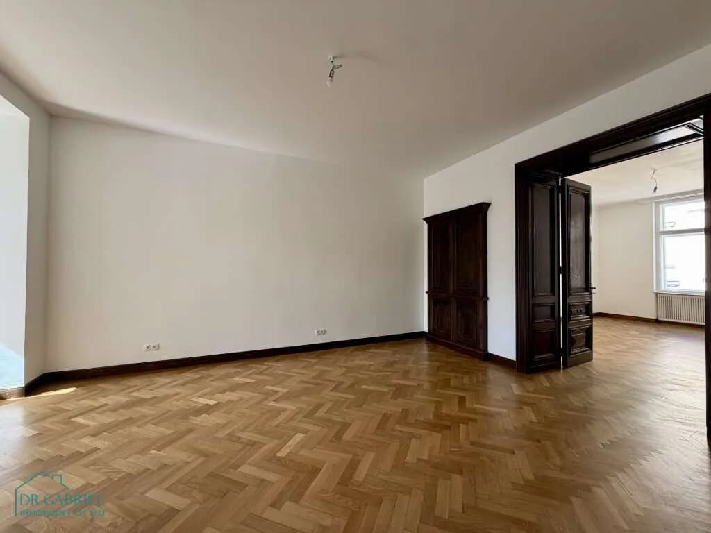 6-Zimmer-Wohnung mieten in Wien – 234 m², € 4.900 – Bild 9 von 18