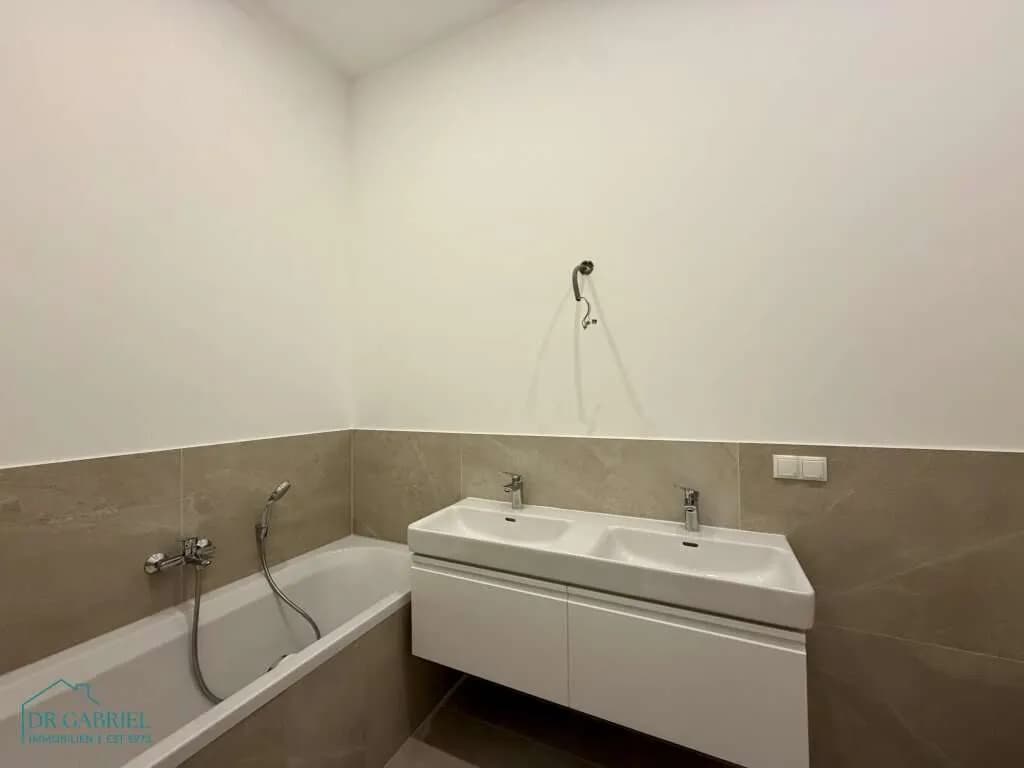 6-Zimmer-Wohnung mieten in Wien – 234 m², € 4.900 – Bild 15 von 18