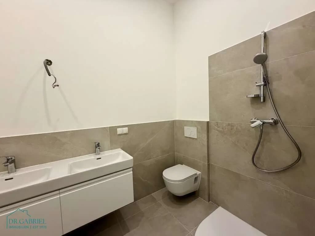 6-Zimmer-Wohnung mieten in Wien – 234 m², € 4.900 – Bild 16 von 18
