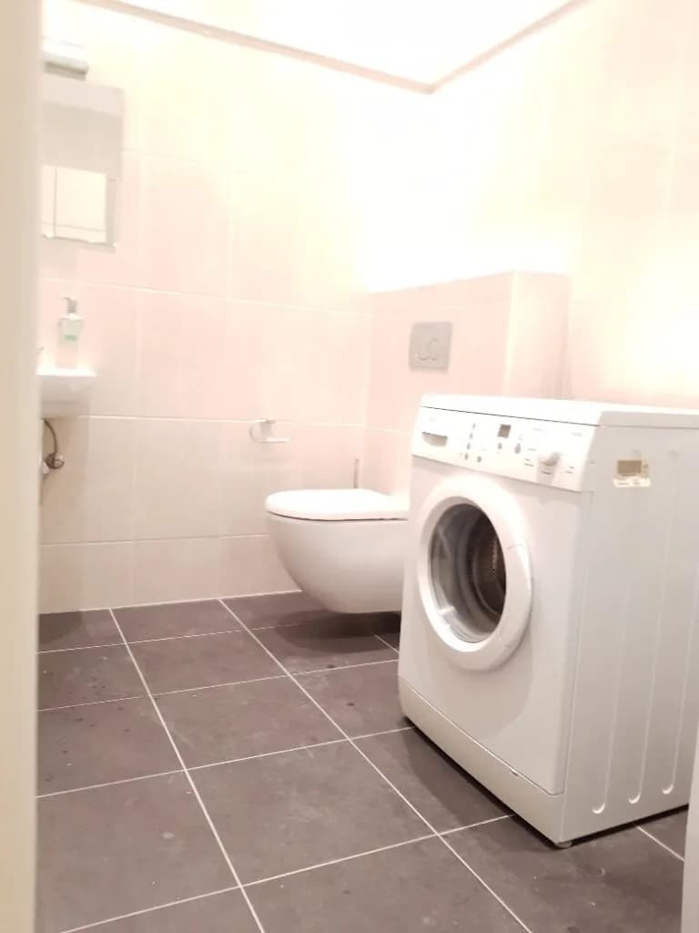 3-Zimmer-Wohnung mieten in Wien – 150 m², € 2.600 – Bild 8 von 11