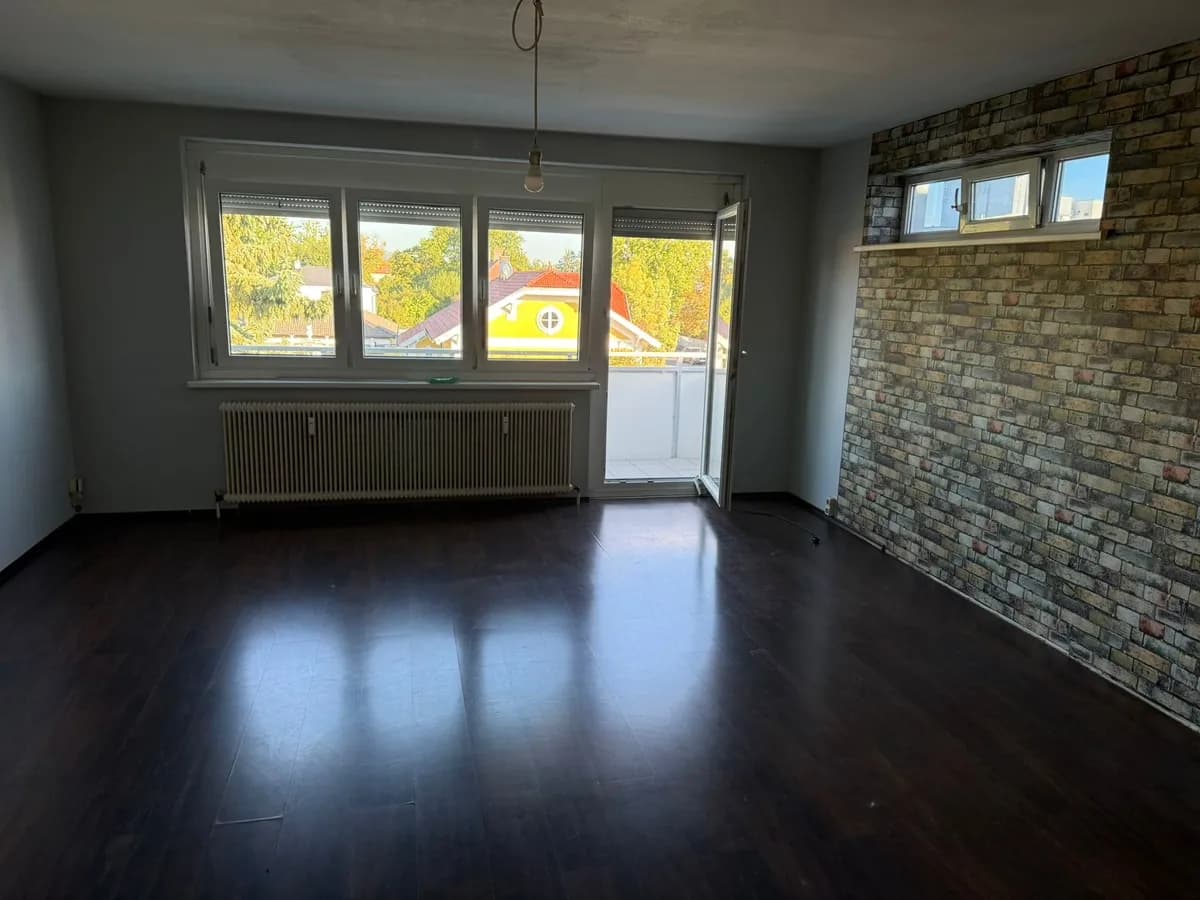 3-Zimmer-Wohnung mieten in Baden – 87 m², € 1.000 – Bild 1 von 11