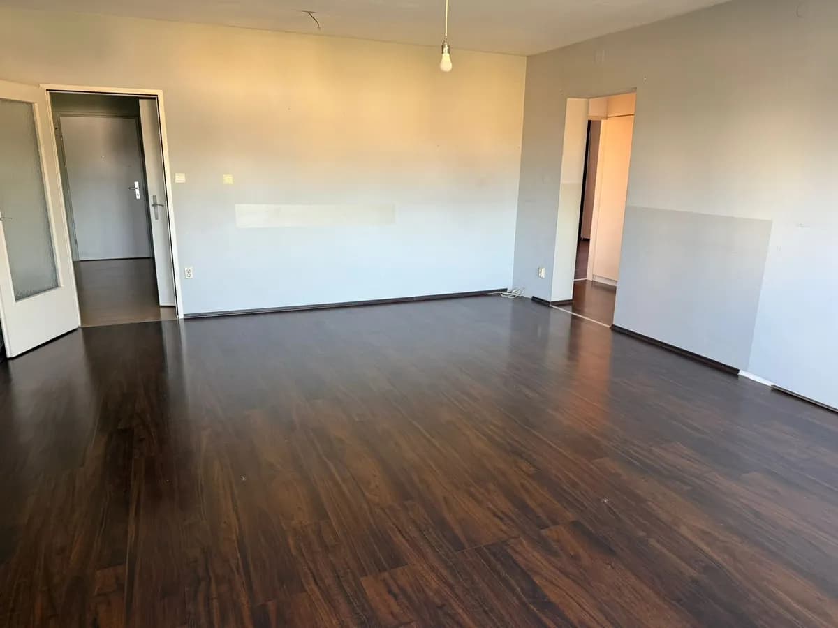 3-Zimmer-Wohnung mieten in Baden – 87 m², € 1.000 – Bild 2 von 11