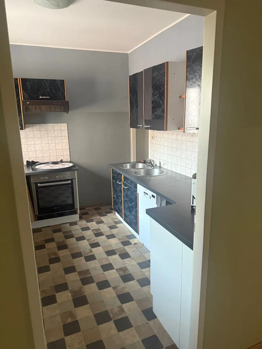 3-Zimmer-Wohnung mieten in Baden – 87 m², € 1.000 – Bild 7 von 11