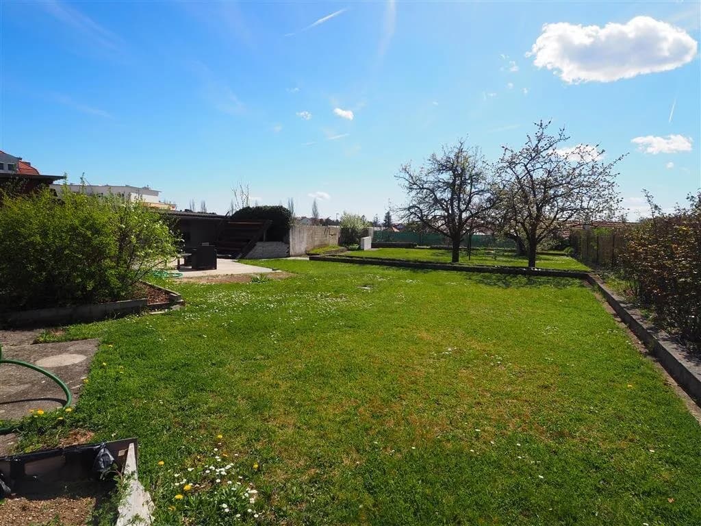 Grundstück kaufen in Baden – 1 345 m², € 465.000 – Bild 2 von 6