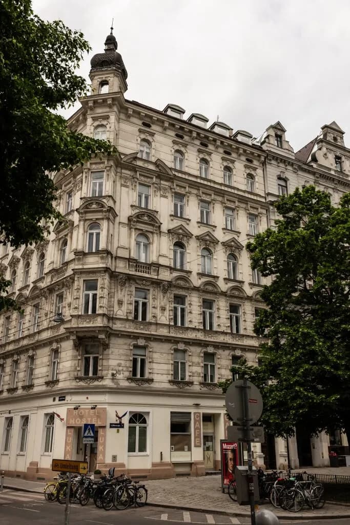 Wohnung kaufen in Wien – 335 m², € 1.490.000 – Bild 58 von 61