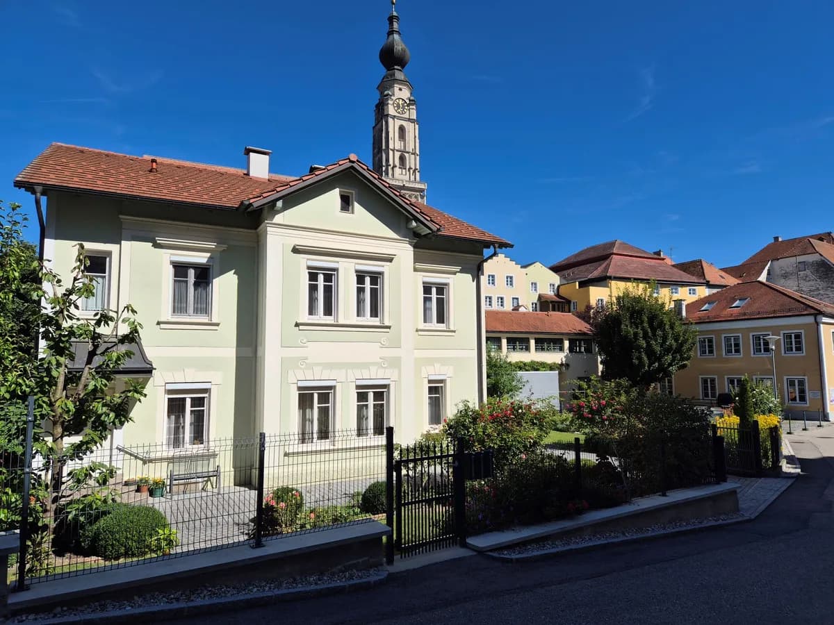 Immobilie kaufen in Braunau am Inn – 192 m², € 520.000 – Bild 1 von 26
