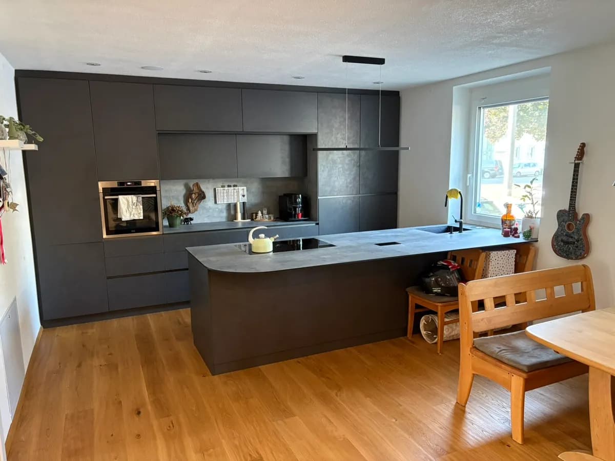 2-Zimmer-Wohnung mieten in Linz – 62 m², € 1.100 – Bild 1 von 4