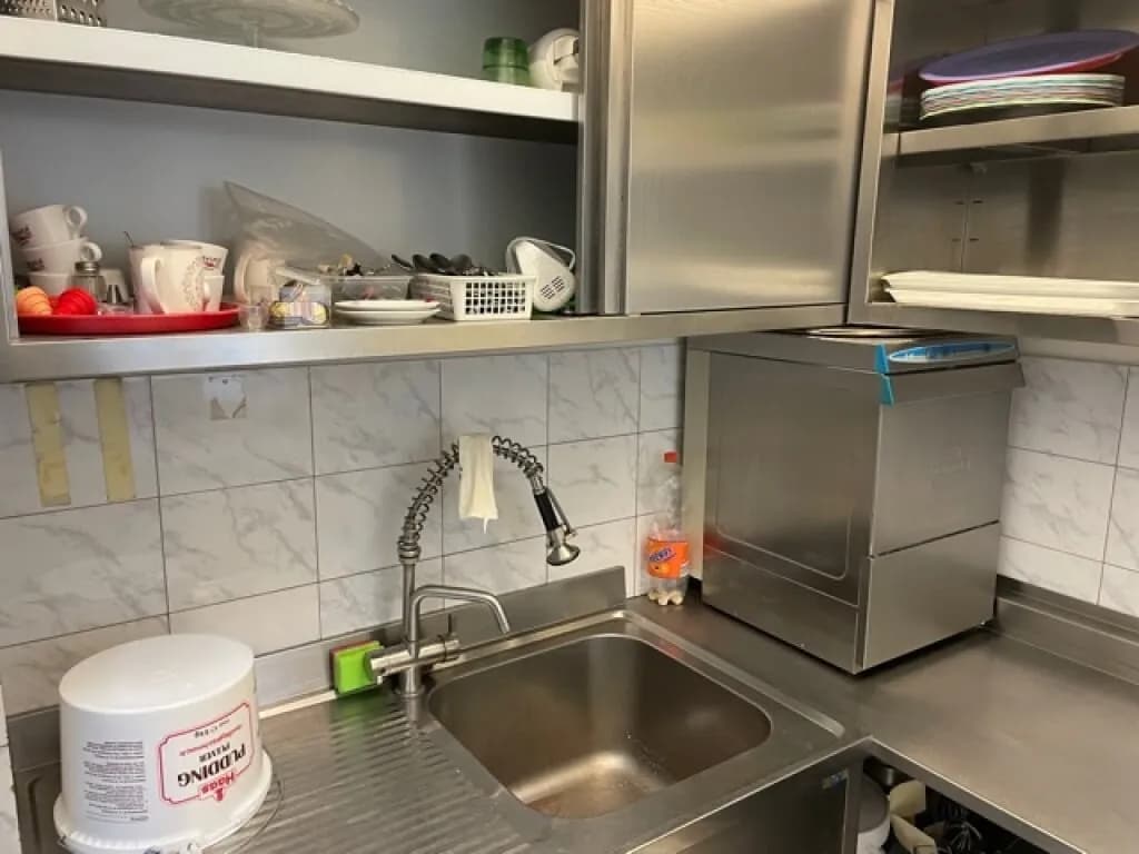 Gewerbeimmobilie mieten in Wien – 70 m², € 925 – Bild 8 von 13