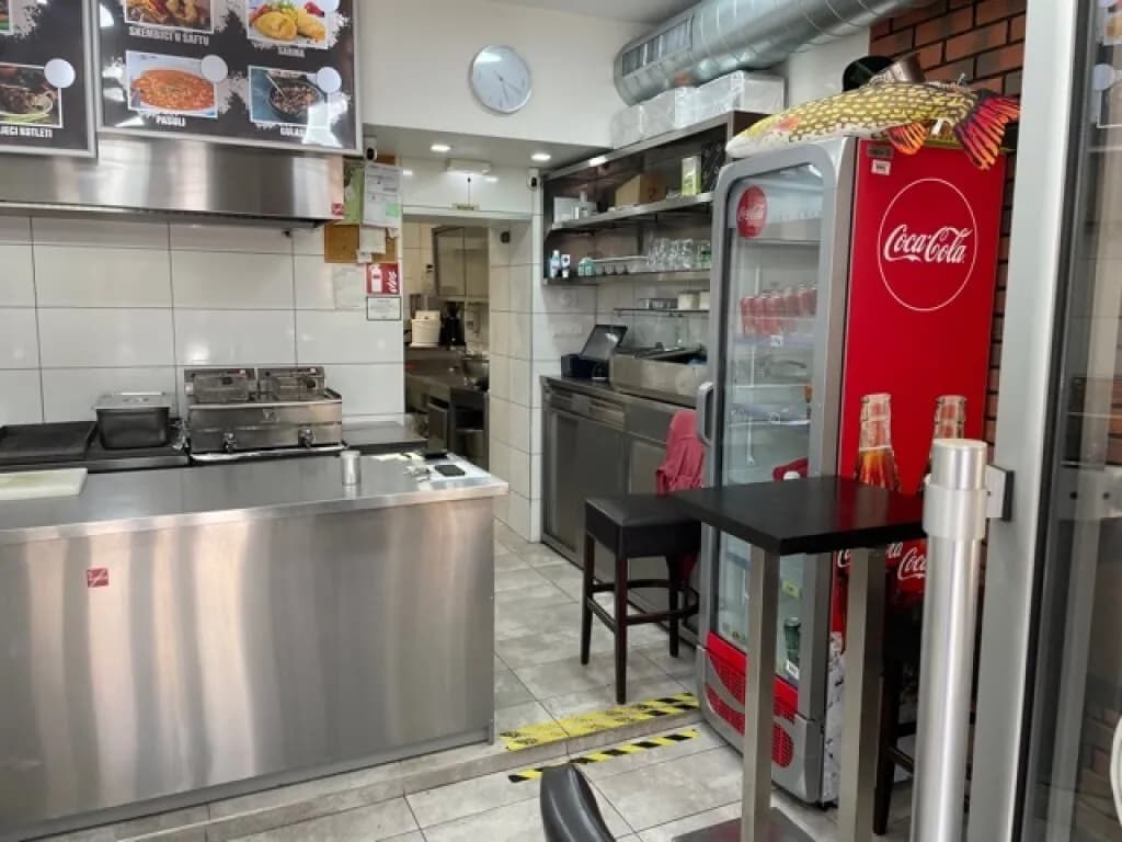 Gewerbeimmobilie mieten in Wien – 40 m², € 530 – Bild 8 von 21