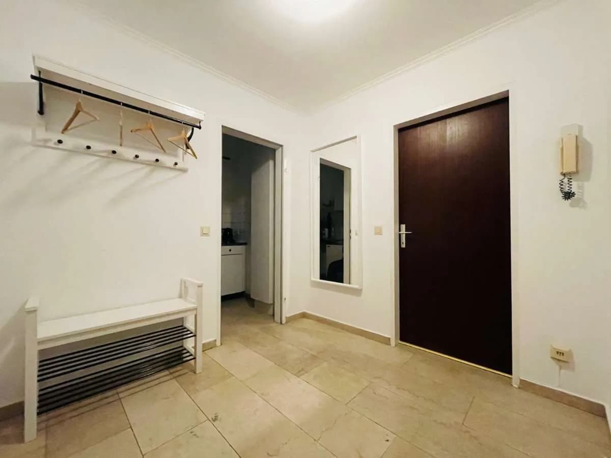 1-Zimmer-Wohnung mieten in Wien – 42 m², € 1.235 – Bild 5 von 5