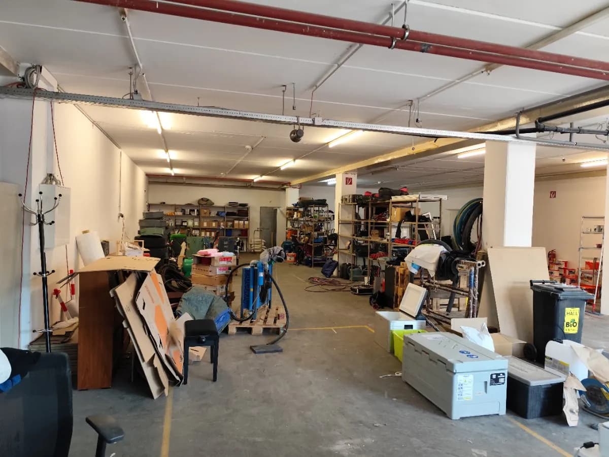 Gewerbeimmobilie mieten in Schwaz – 262 m², € 6 – Bild 1 von 8