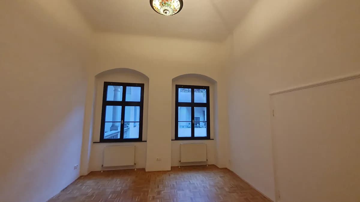 2-Zimmer-Wohnung mieten in Linz – 81 m², € 908 – Bild 11 von 16