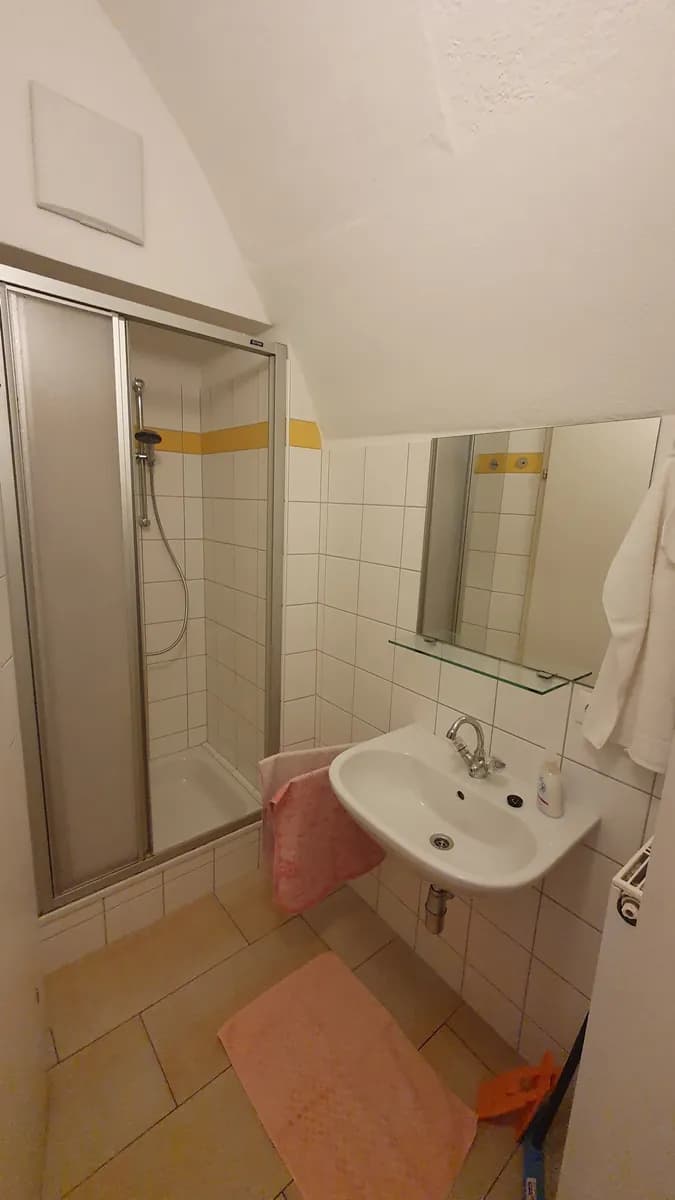 2-Zimmer-Wohnung mieten in Linz – 81 m², € 908 – Bild 13 von 16