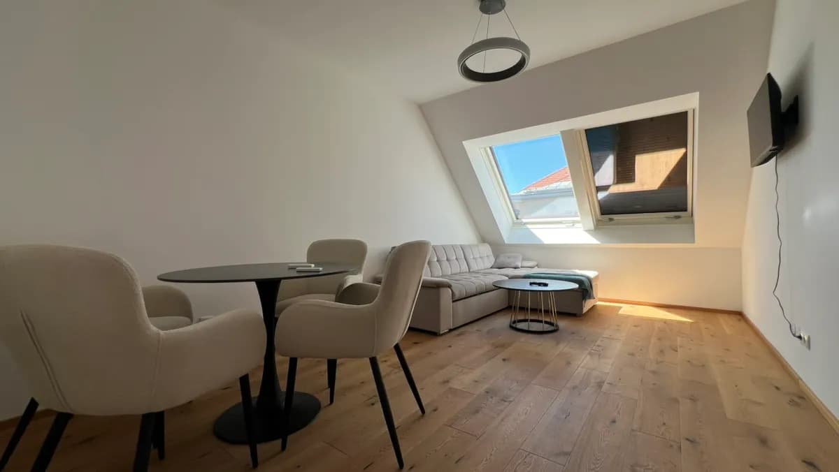 2-Zimmer-Wohnung mieten in Wien – 51 m², € 990 – Bild 1 von 4