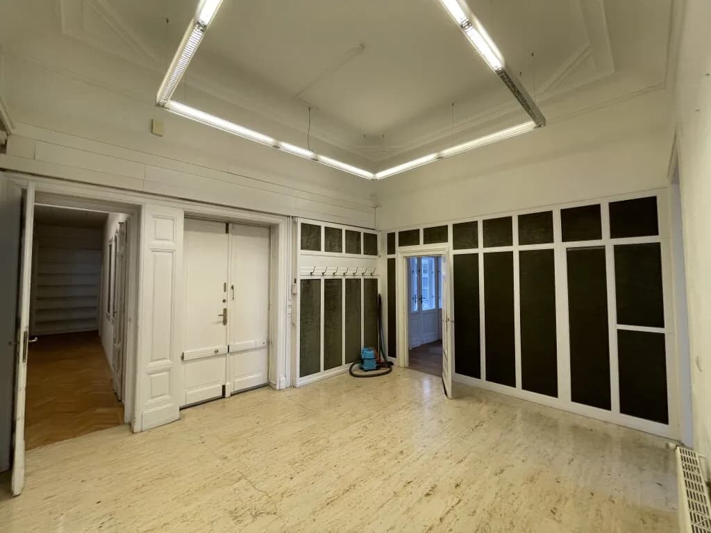 8-Zimmer-Gewerbeimmobilie mieten in Wien – 303 m², € 8.269 – Bild 3 von 11