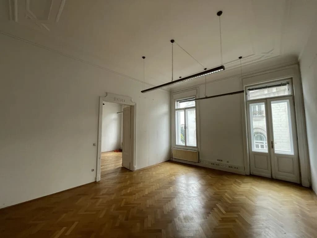 8-Zimmer-Gewerbeimmobilie mieten in Wien – 303 m², € 8.269 – Bild 5 von 11