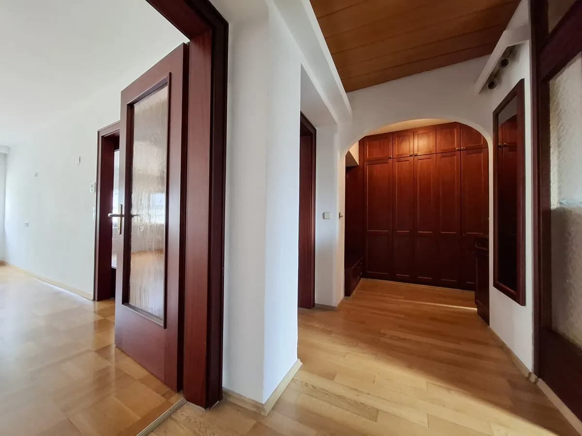 5-Zimmer-Wohnung mieten in Steyr – 146 m², € 1.080 – Bild 3 von 17