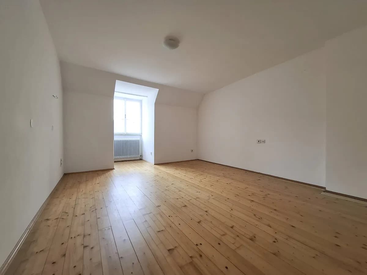 5-Zimmer-Wohnung mieten in Steyr – 146 m², € 1.080 – Bild 10 von 17