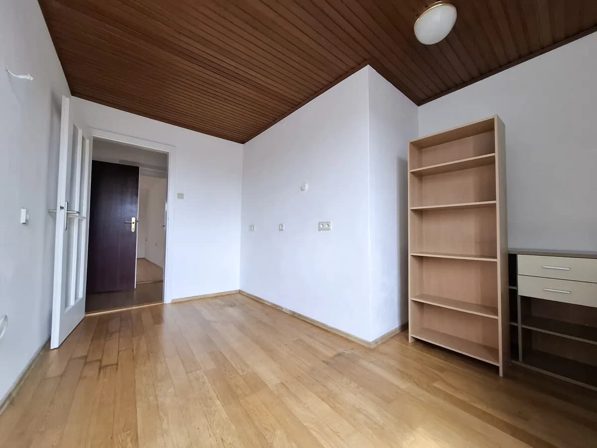 5-Zimmer-Wohnung mieten in Steyr – 146 m², € 1.080 – Bild 13 von 17