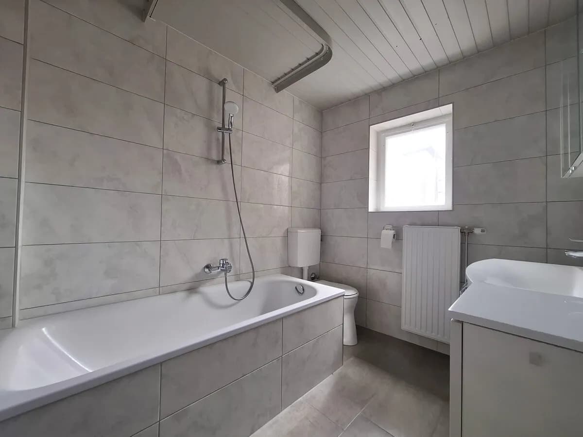 5-Zimmer-Wohnung mieten in Steyr – 146 m², € 1.080 – Bild 14 von 17