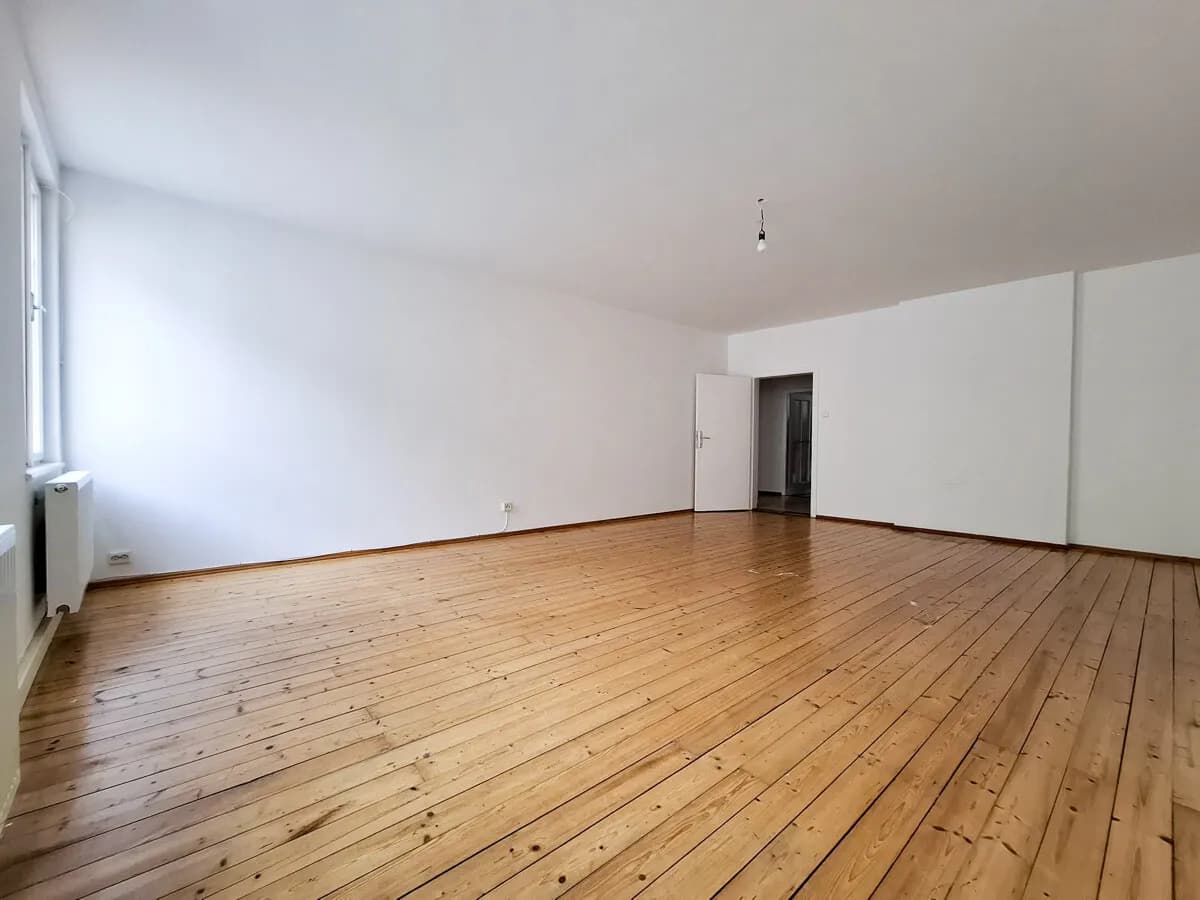 2-Zimmer-Wohnung mieten in Steyr – 78 m², € 700 – Bild 2 von 10