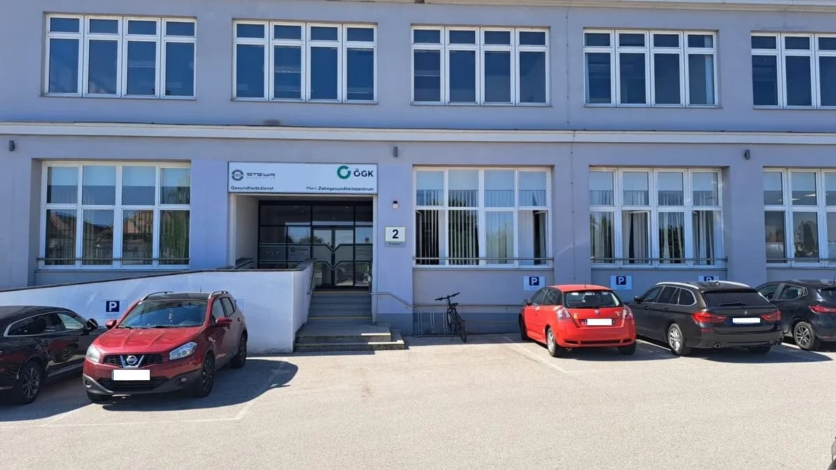 Gewerbeimmobilie mieten in Steyr – 297 m², € 3.080 – Bild 11 von 13