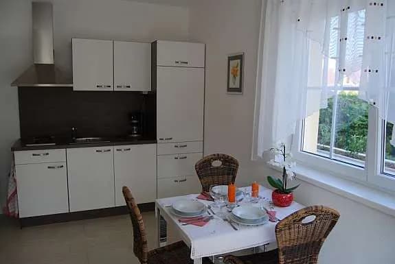 3-Zimmer-Wohnung mieten in Wien – 40 m², € 300 – Bild 8 von 11
