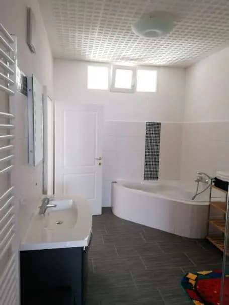 4-Zimmer-Wohnung mieten in Mistelbach – 140 m², € 1.150 – Bild 14 von 19