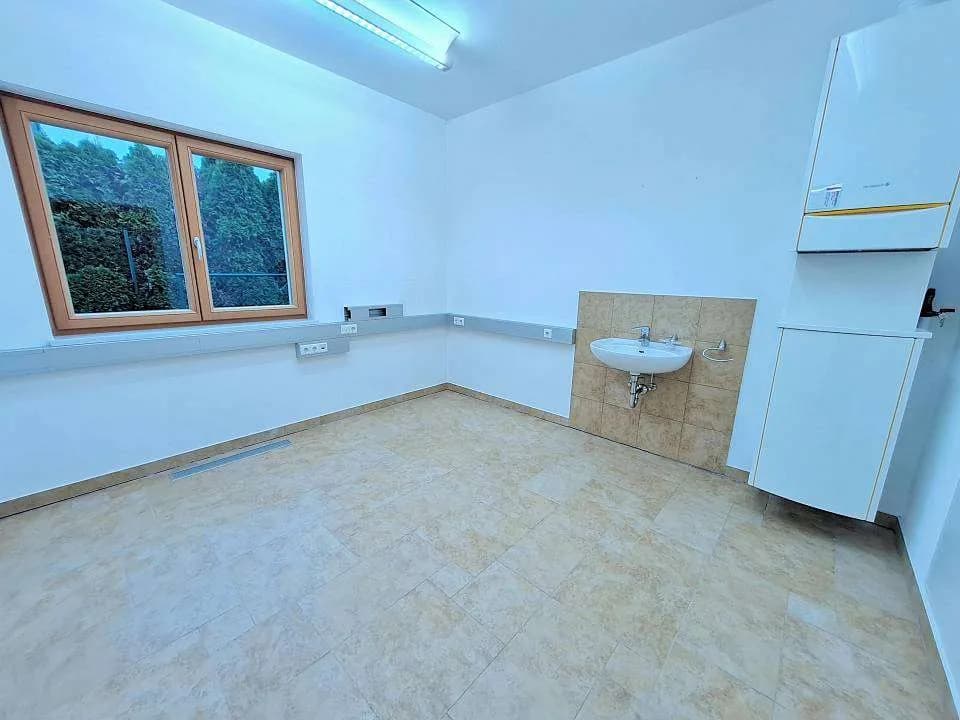 Gewerbeimmobilie mieten in Ried im Innkreis – 212 m², € 1.298 – Bild 7 von 12