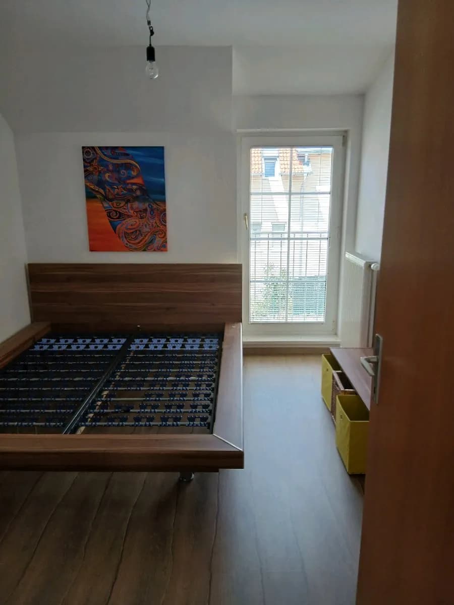 3-Zimmer-Wohnung mieten in Neunkirchen – 75 m², € 530 – Bild 3 von 13