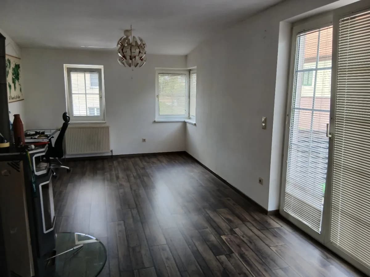 3-Zimmer-Wohnung mieten in Neunkirchen – 75 m², € 530 – Bild 10 von 13