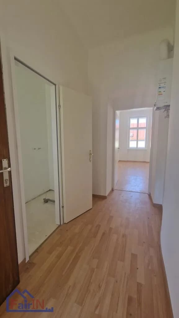 1-Zimmer-Wohnung kaufen in Wien – 27,7 m², € 125.000 – Bild 2 von 12