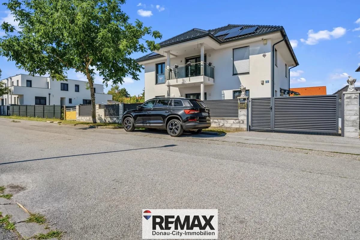 6-Zimmer-Haus kaufen in Bruck an der Leitha – 206 m², € 949.000 – Bild 2 von 27