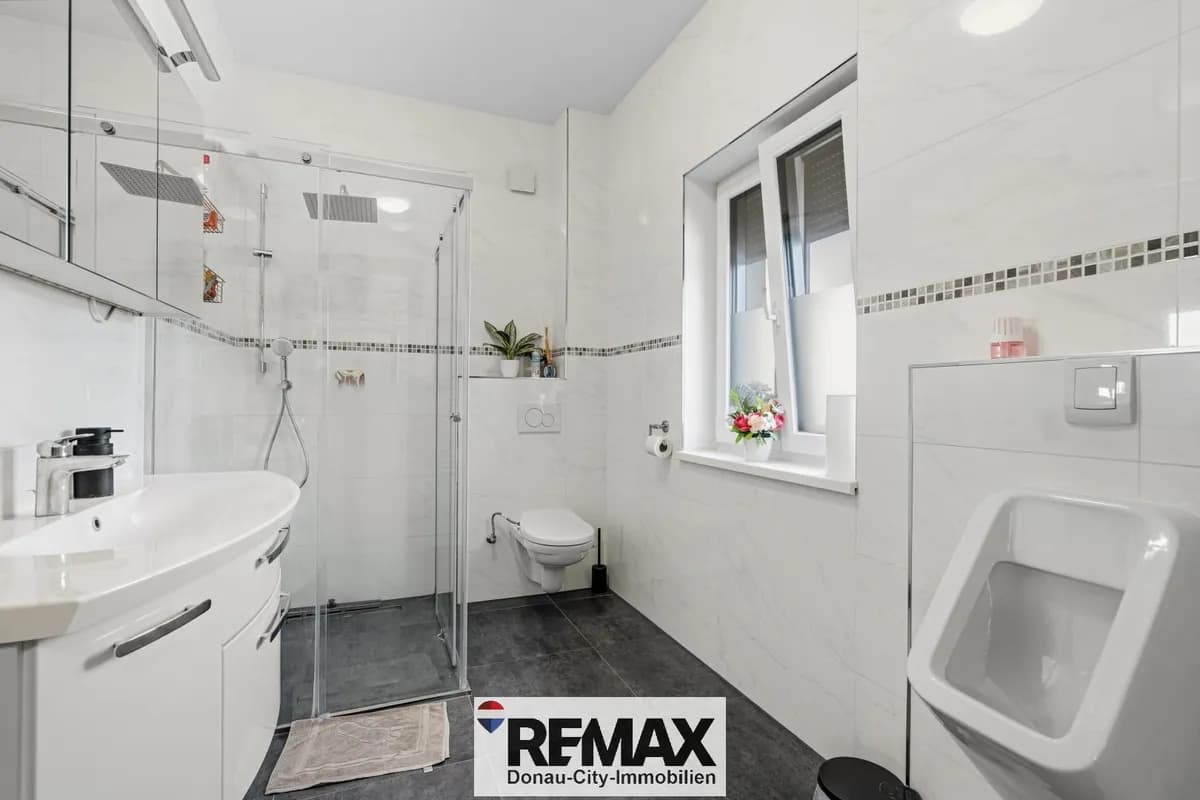 6-Zimmer-Haus kaufen in Bruck an der Leitha – 206 m², € 949.000 – Bild 11 von 27