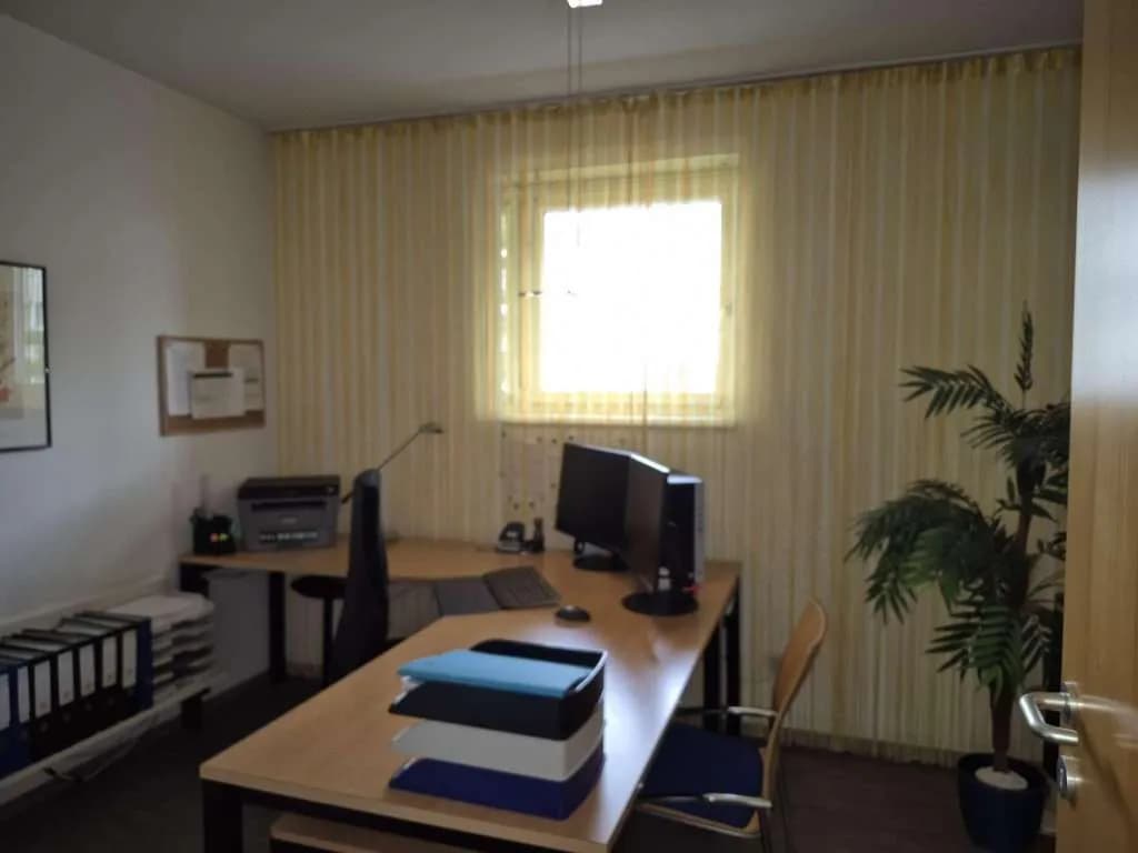 2-Zimmer-Gewerbeimmobilie mieten in Linz – 62 m², € 782 – Bild 6 von 9