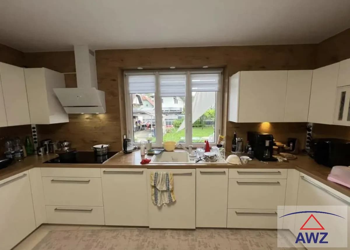 10-Zimmer-Haus kaufen in Vöcklabruck – 200 m² – Bild 5 von 7