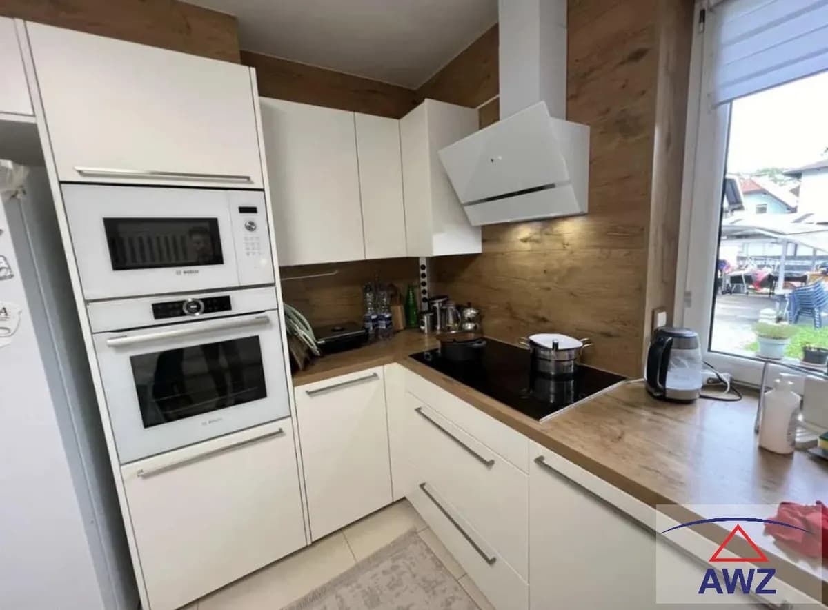 10-Zimmer-Haus kaufen in Vöcklabruck – 200 m² – Bild 6 von 7