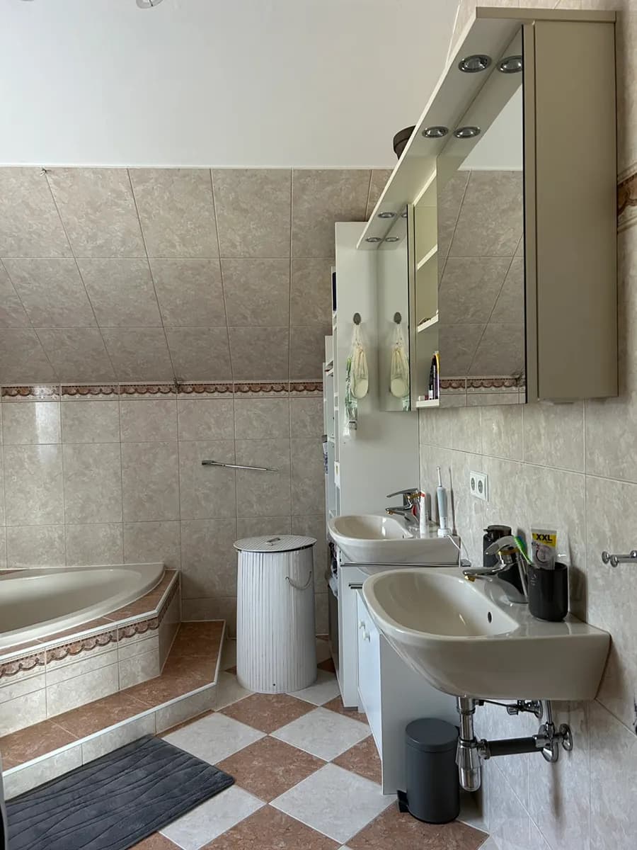 2-Zimmer-Wohnung mieten in Gmünd – 62 m², € 550 – Bild 13 von 14