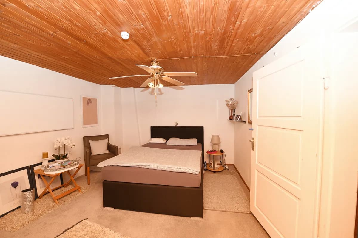 8-Zimmer-Wohnung mieten in Bregenz – 200 m², € 1.550 – Bild 15 von 34