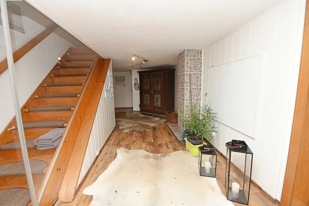 8-Zimmer-Wohnung mieten in Bregenz – 200 m², € 1.550 – Bild 21 von 34