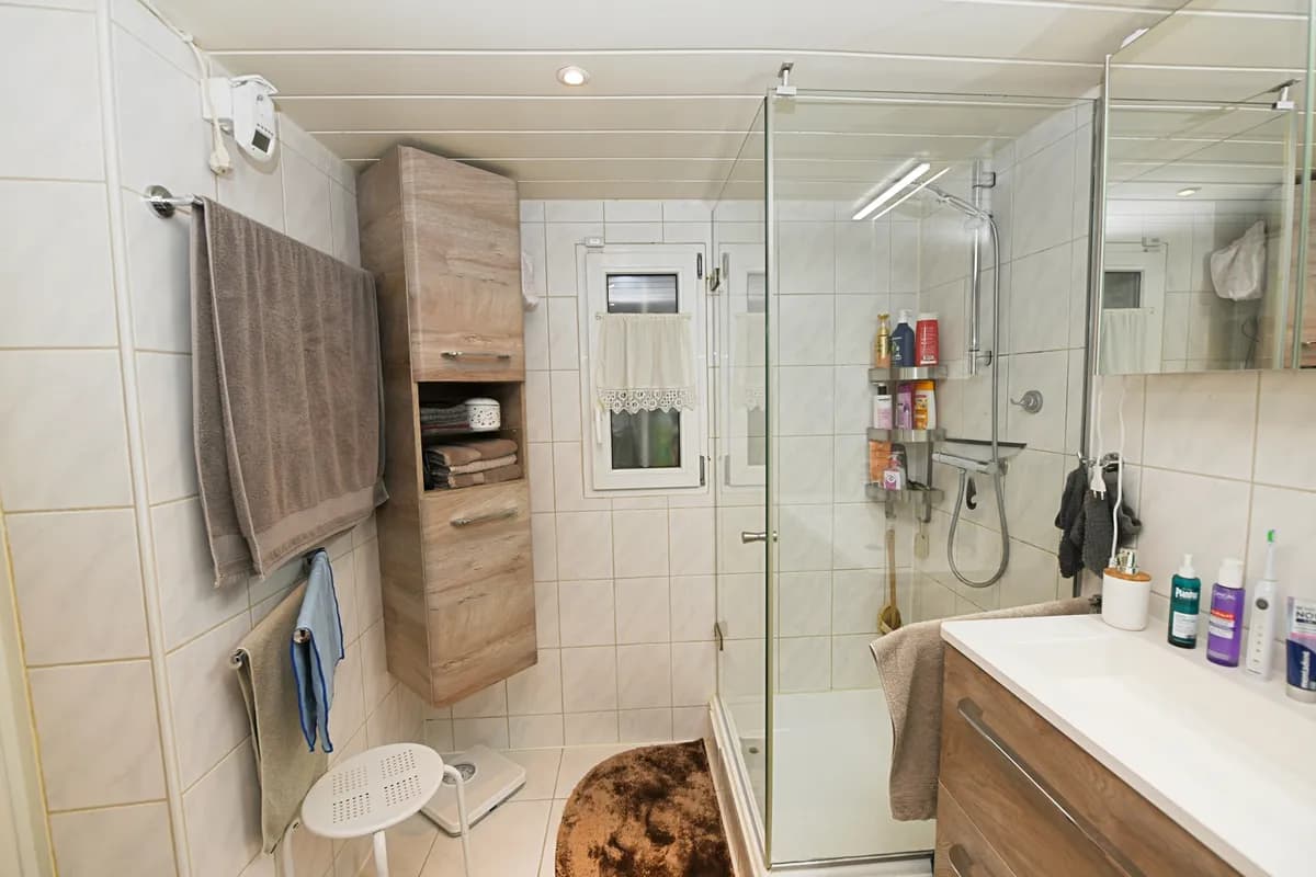8-Zimmer-Wohnung mieten in Bregenz – 200 m², € 1.550 – Bild 23 von 34