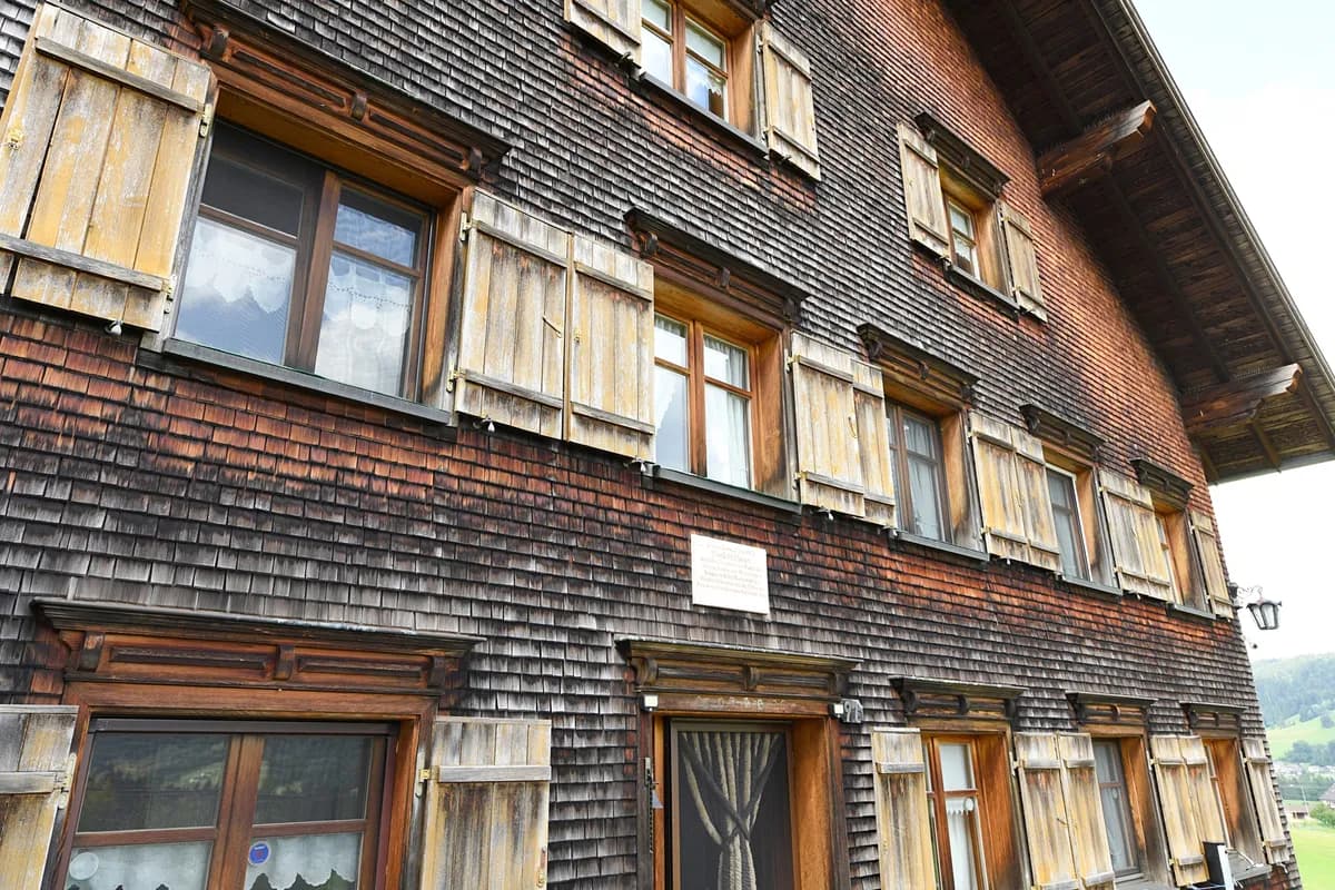 8-Zimmer-Wohnung mieten in Bregenz – 200 m², € 1.550 – Bild 31 von 34