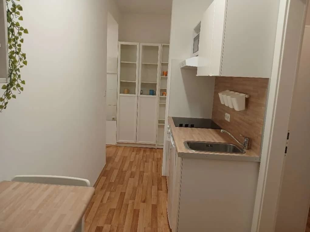 2-Zimmer-Wohnung mieten in Graz – 34 m², € 500 – Bild 2 von 8