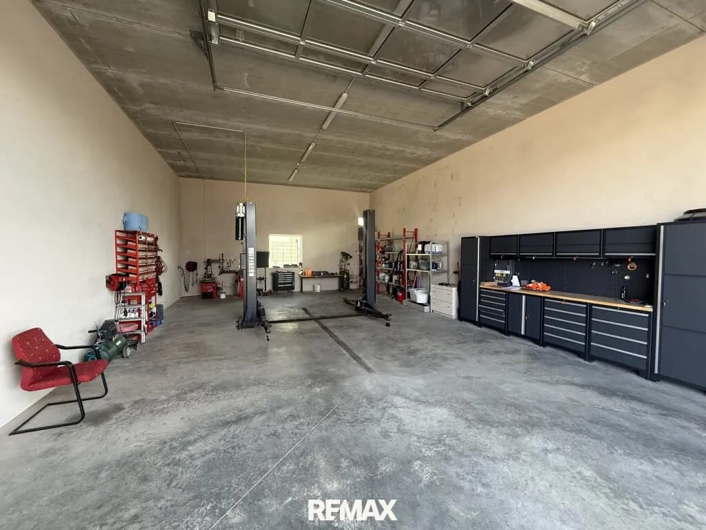 Gewerbeimmobilie mieten in Neusiedl am See – 94 m², € 1.974 – Bild 2 von 5
