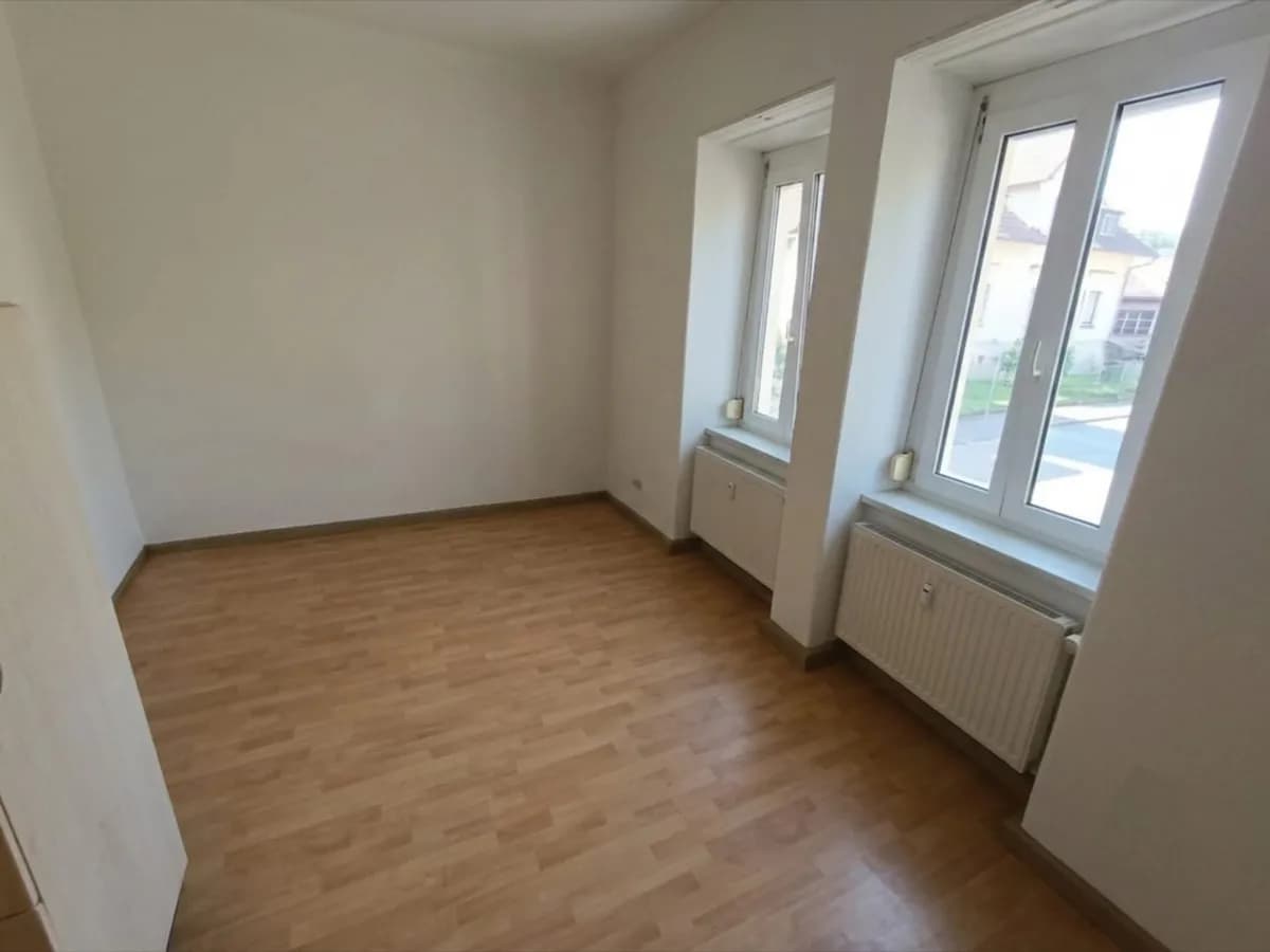 2-Zimmer-Wohnung mieten in Bruck-Mürzzuschlag – 42 m², € 390 – Bild 3 von 5